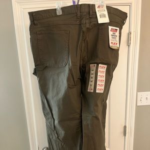 Dickies carpenter jeans new with tags!! 44x32